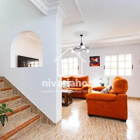 Ave Fenix San Isidro, By Nivariahost Casa de Férias San Isidro (Tenerife)